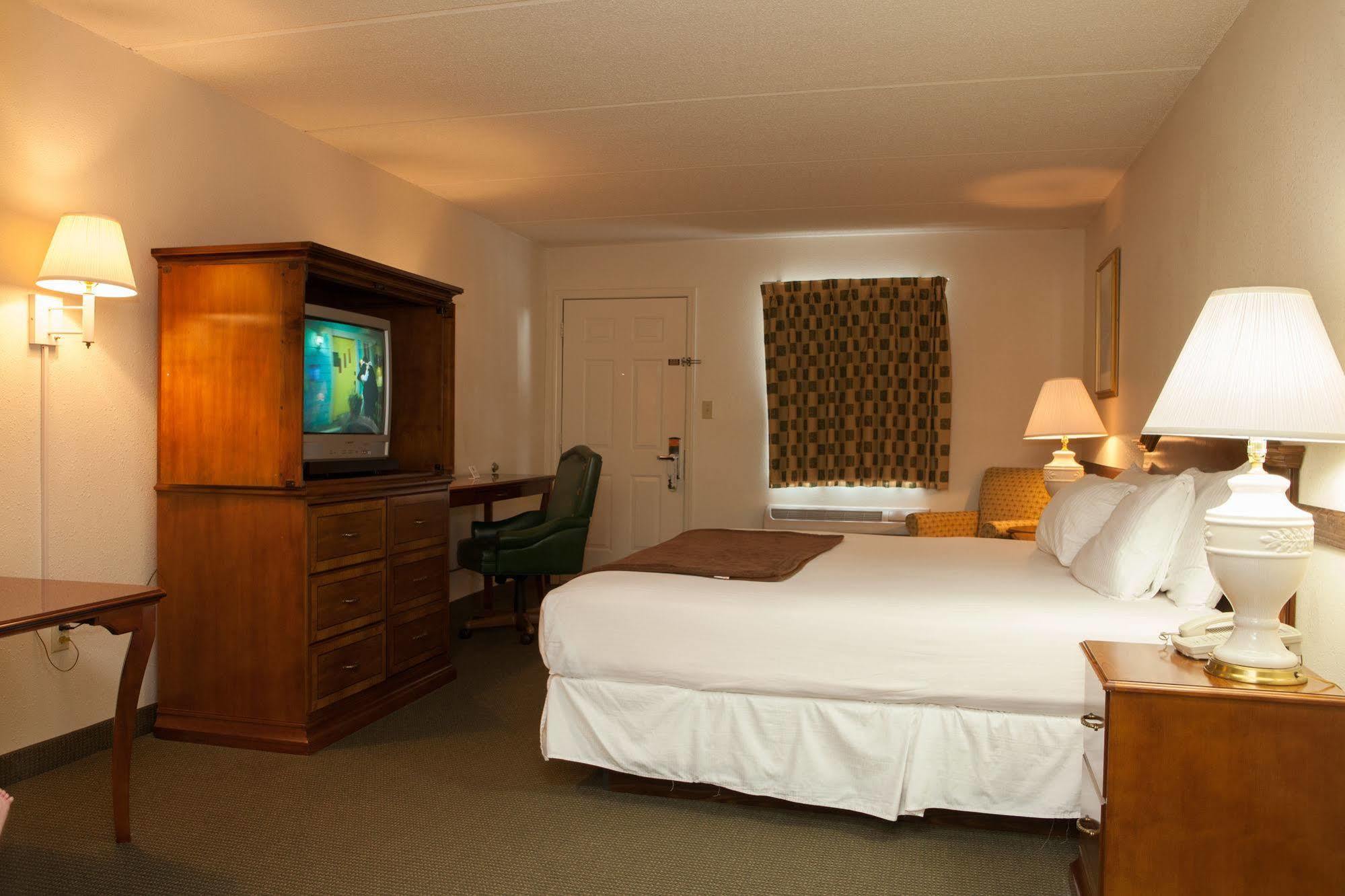 Cherokee Lodge Bagian luar foto