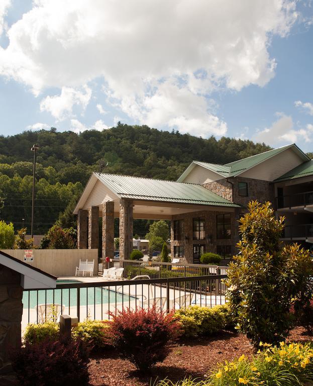 Cherokee Lodge Bagian luar foto