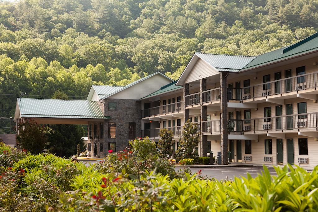 Cherokee Lodge Bagian luar foto
